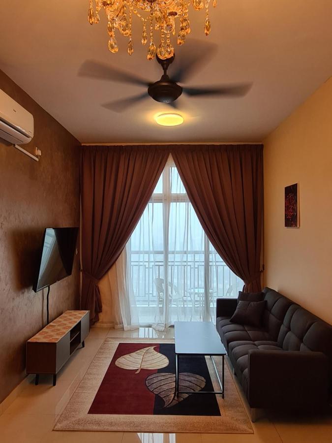 Apartemen Eid Sks Habitat -free Wifi Netflix, Larkin,