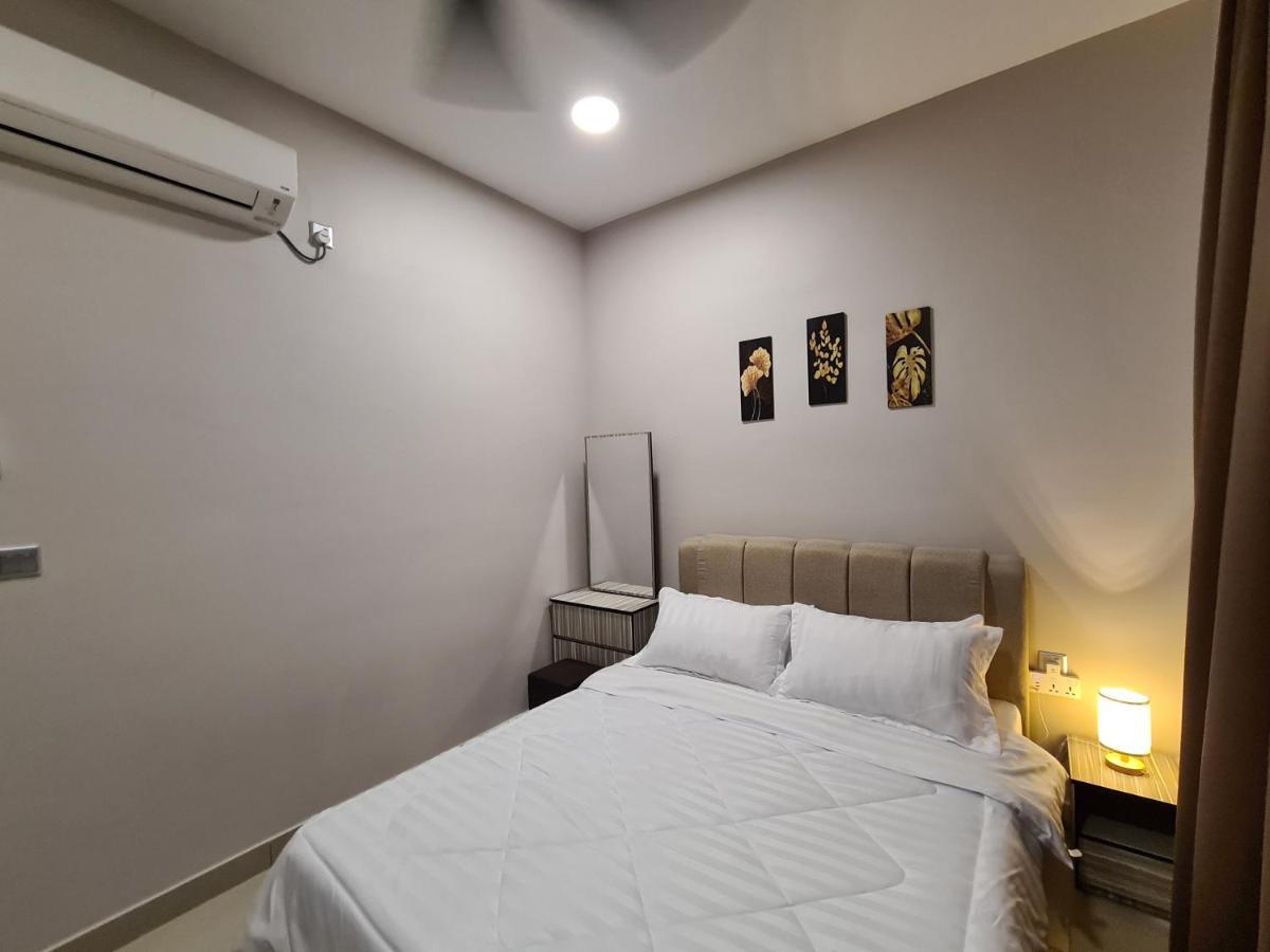 Eid Sks Habitat -free Wifi Netflix, Larkin, Apartemen Johor Bahru